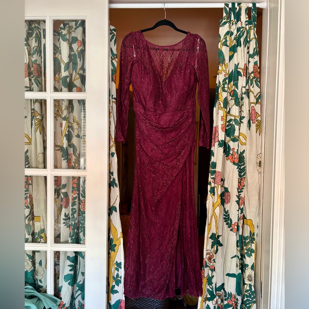 Galina Signature Burgundy Lace Dress